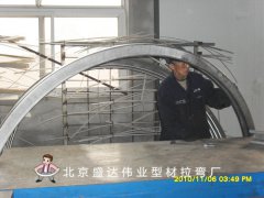 北京盛達(dá)偉業(yè)型材拉彎廠設(shè)備展示3